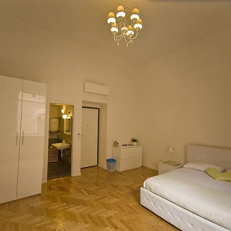 Indipendenza Casa de hóspedes